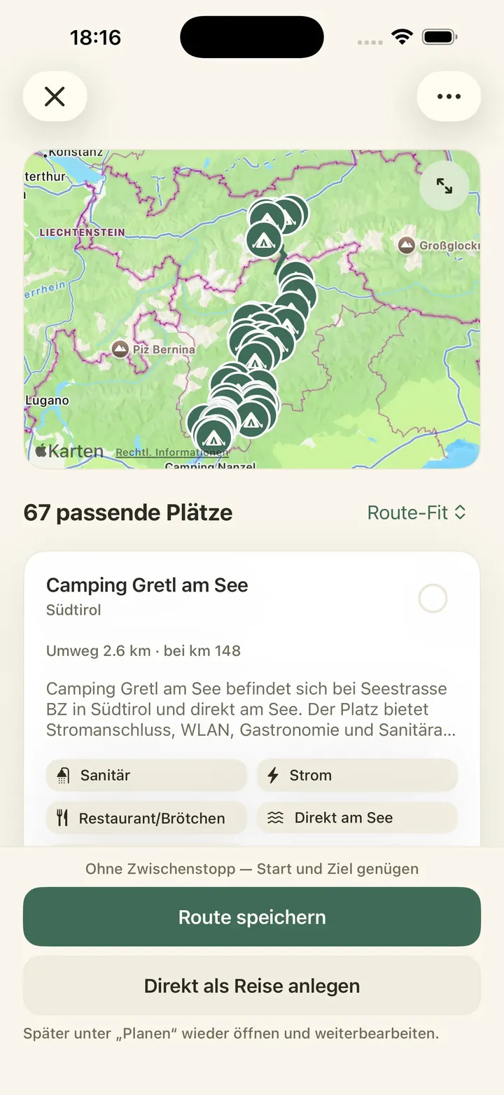 Caravanios zeigt Campingplätze entlang einer Route mit Umweg, Kilometerpunkt, Platzbeschreibung und Ausstattung.