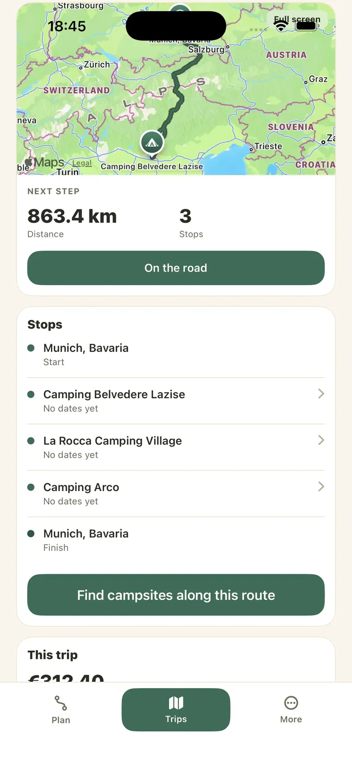 Caravanios shows a camping trip with its map, route length, list of stops and the spend recorded for it.